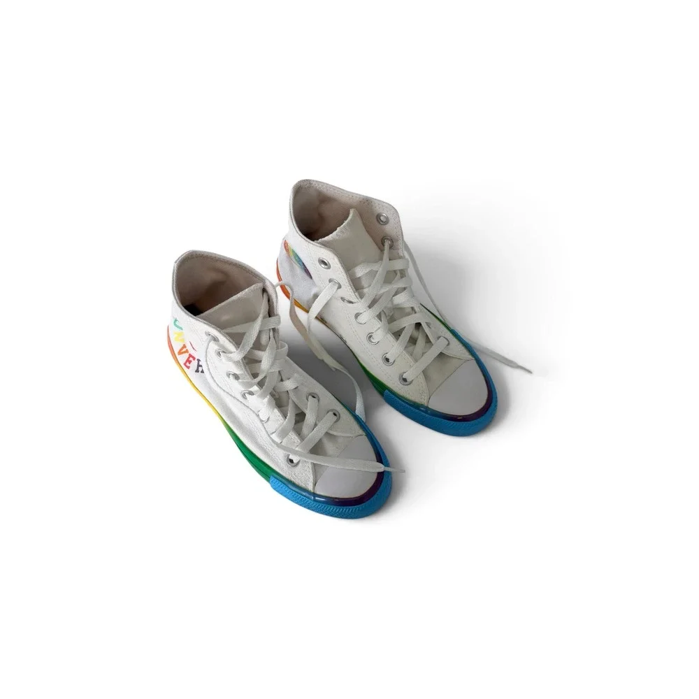 Converse Chuck Taylor All Star Hi Smiley Women 6.5 Rainbow White Canvas High Top